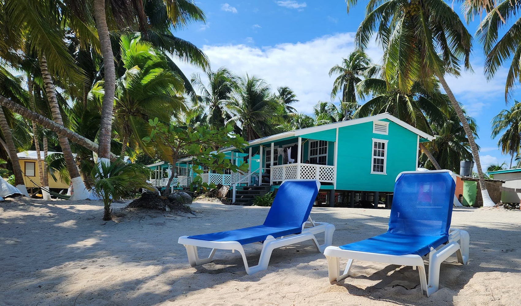 The Windward Lodge, Tobacco Caye Belize