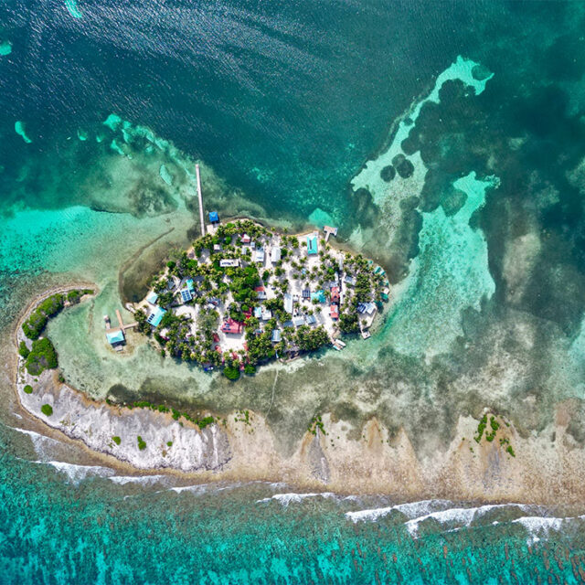 The Windward Lodge, Tobacco Caye Belize