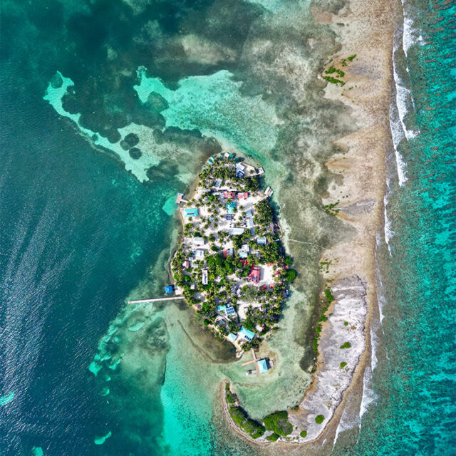 The Windward Lodge, Tobacco Caye Belize